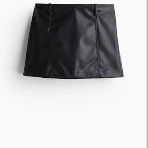H&M Vegan Black Leather Mini Skirt NEW with Tag Size 10